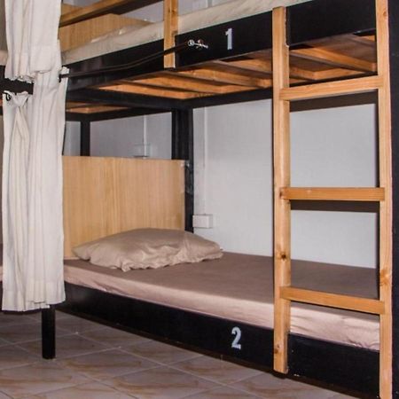 Bunks Hostel (Adults Only) Cebu Exteriér fotografie