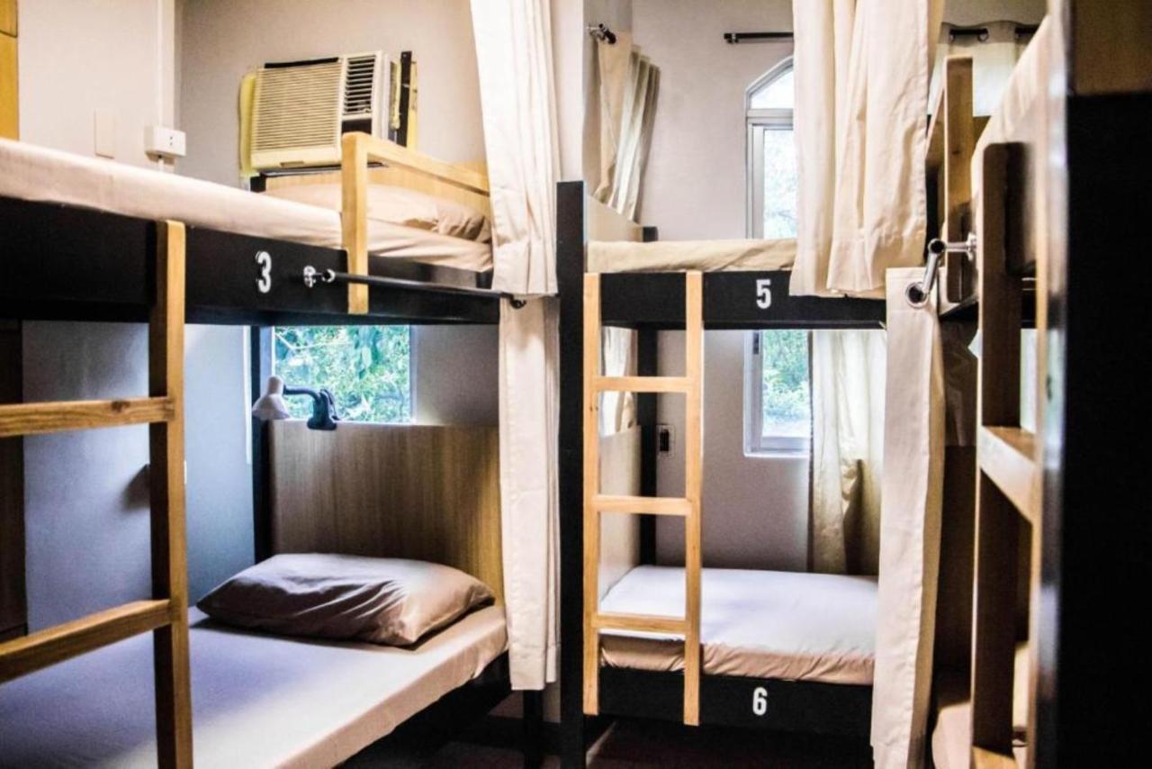 Bunks Hostel (Adults Only) Cebu Exteriér fotografie